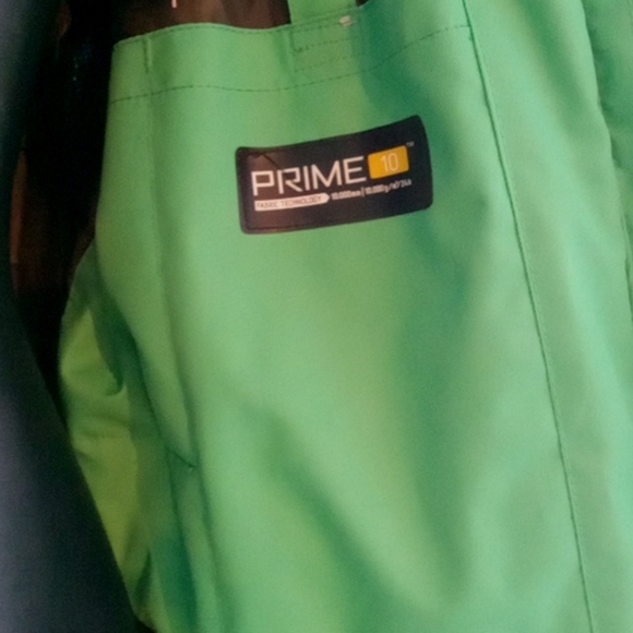 ⭐️ Host Pick ⭐️ORAGE | Insulated Ski/ Snowboarding Hooded  Unisex Winter Jacket - Picture 6 of 12